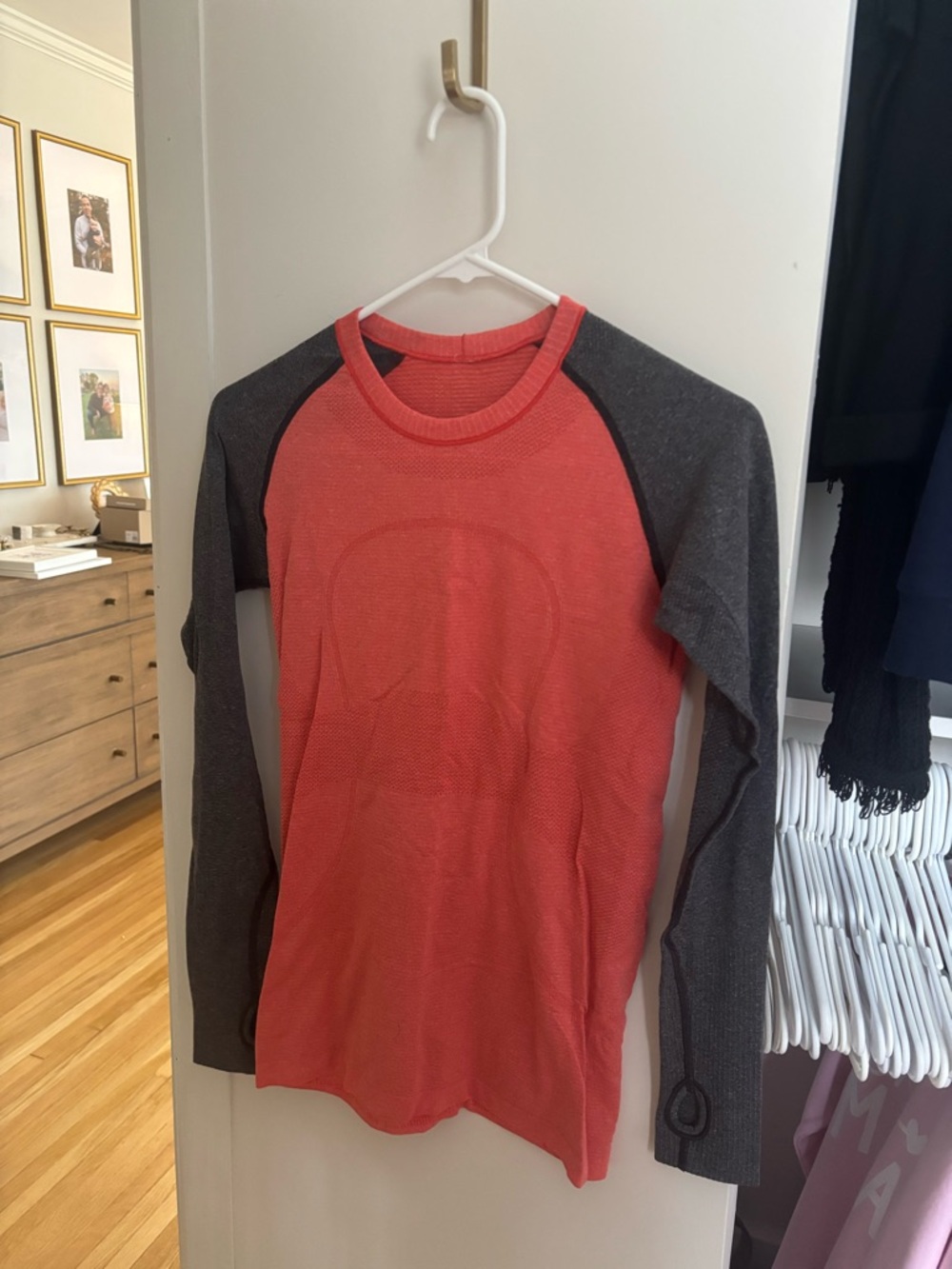 lululemon athletica Long Sleeve Seamless Crew - Coral & Charcoal